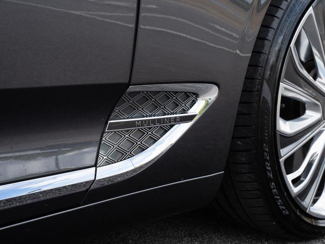 BENTLEY Continental Photo 8