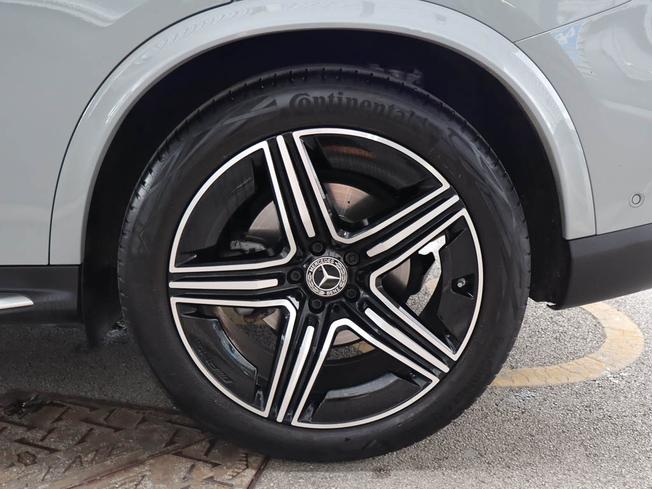 MERCEDES-BENZ Glc Photo 14