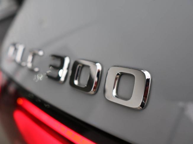 MERCEDES-BENZ Glc Photo 20