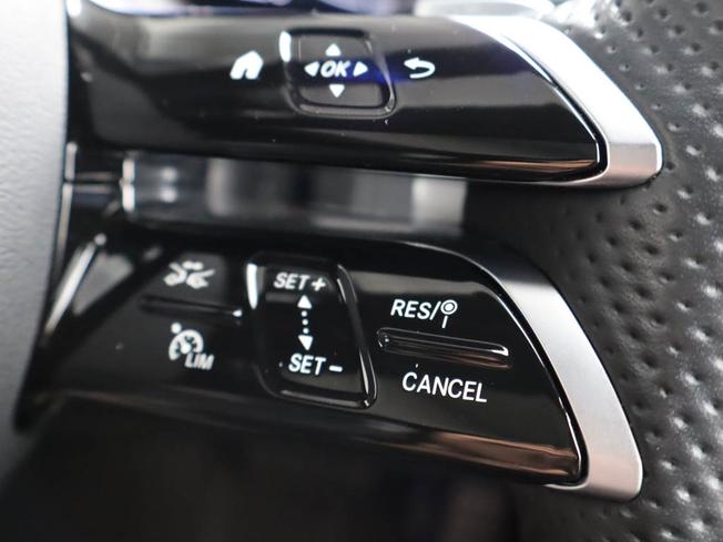MERCEDES-BENZ Glc Photo 33