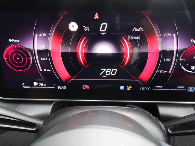 MERCEDES-BENZ Glc Photo 36