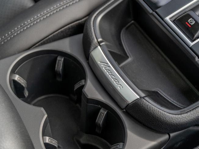 PORSCHE Macan Photo 26