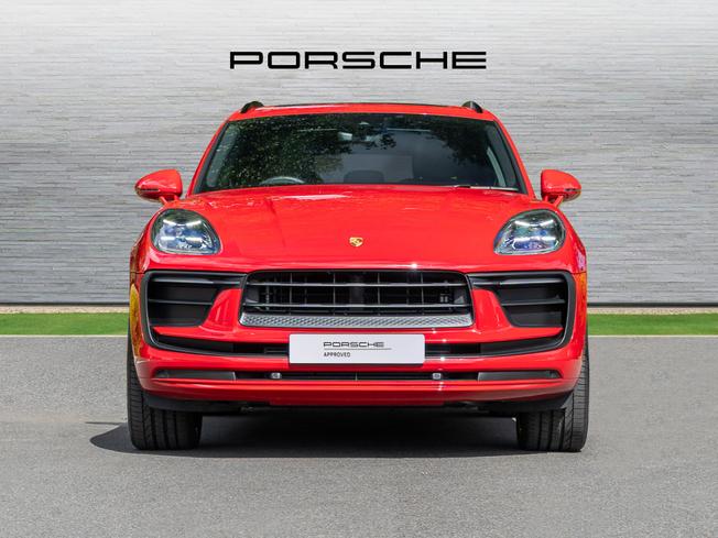 PORSCHE Macan Photo 6