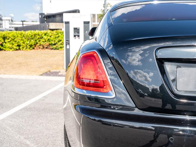 ROLLS-ROYCE Wraith Photo 26