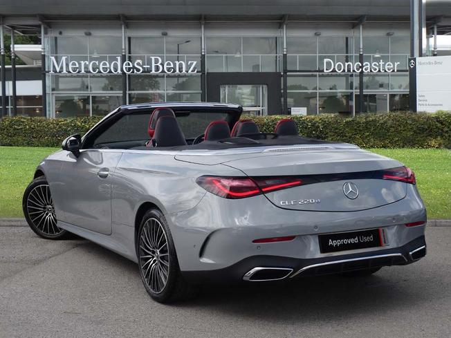 MERCEDES-BENZ Cle Photo 2