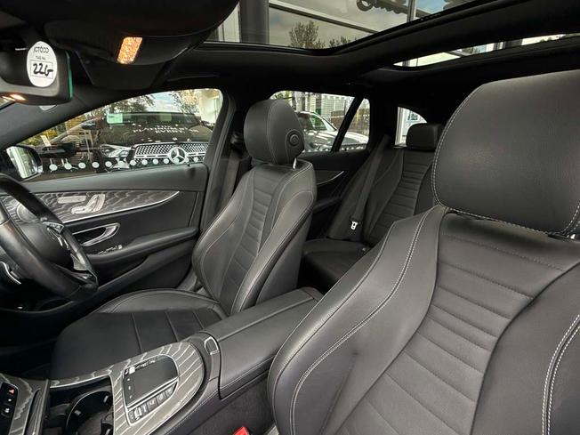 MERCEDES-BENZ E Class Photo 28