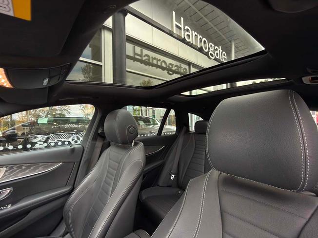 MERCEDES-BENZ E Class Photo 34