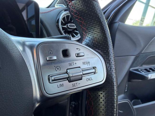Mercedes-Benz Eqb Photo 27