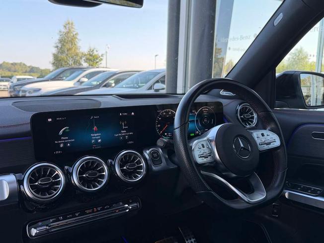 Mercedes-Benz Eqb Photo 45