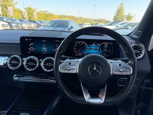 Mercedes-Benz Eqb Photo 5