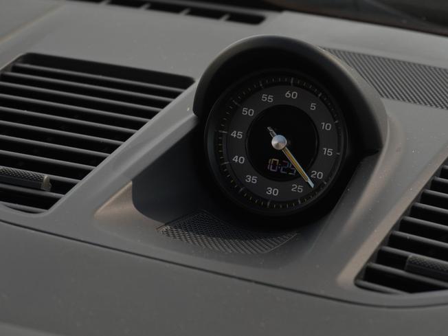 PORSCHE 911 Photo 20