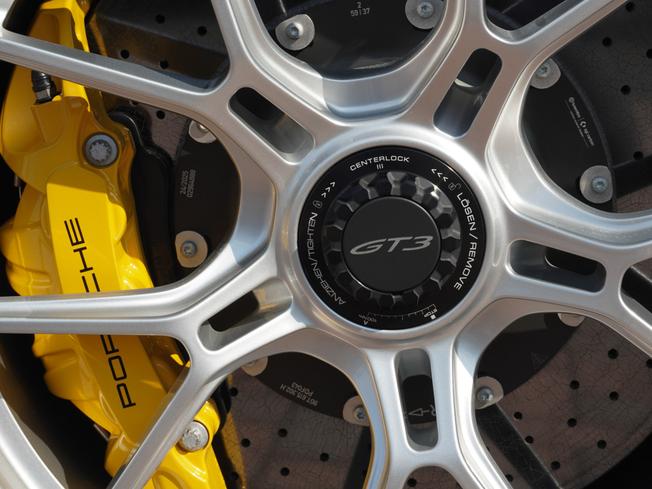 PORSCHE 911 Photo 38