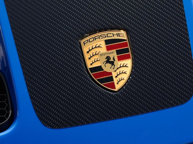 PORSCHE 911 Photo 49