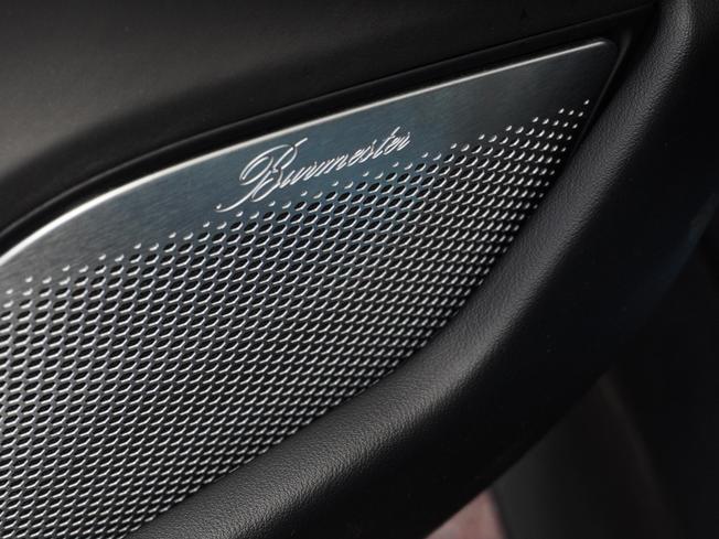 PORSCHE Taycan Photo 43