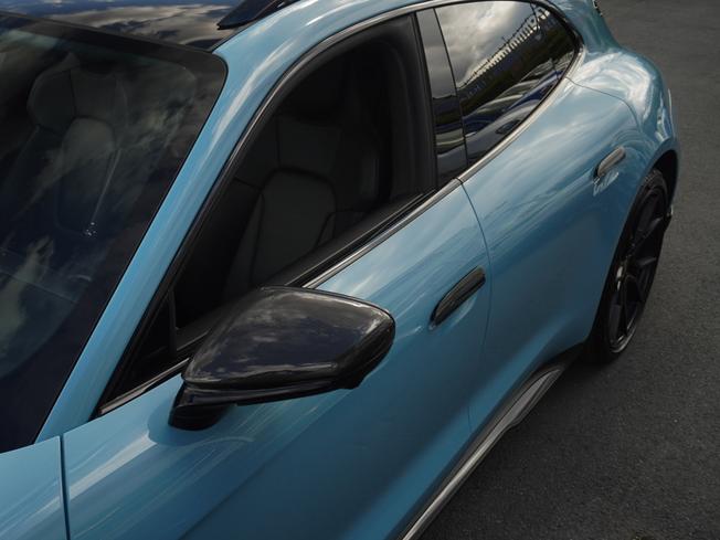 PORSCHE Taycan Photo 46