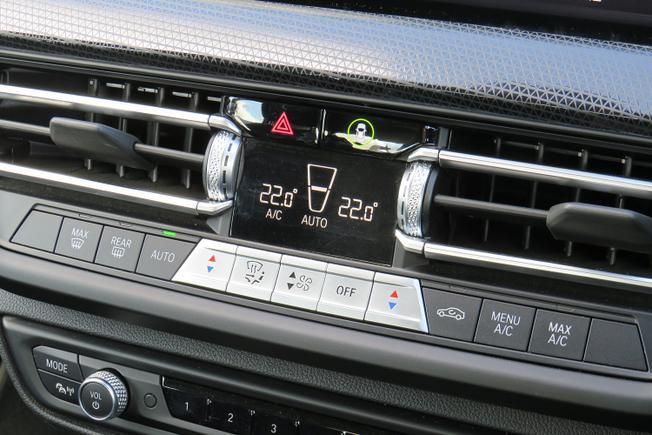 BMW 2 Series Photo 24