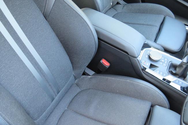 BMW 2 Series Photo 30