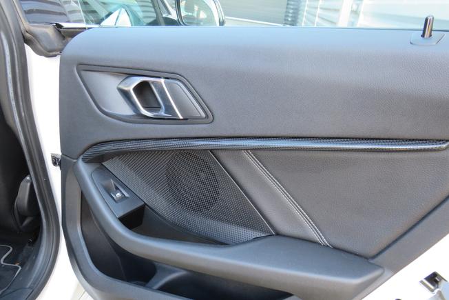 BMW 2 Series Photo 34
