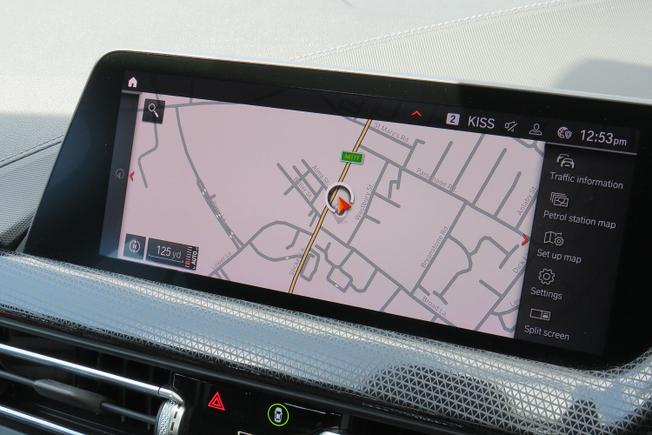 BMW 2 Series Photo 6