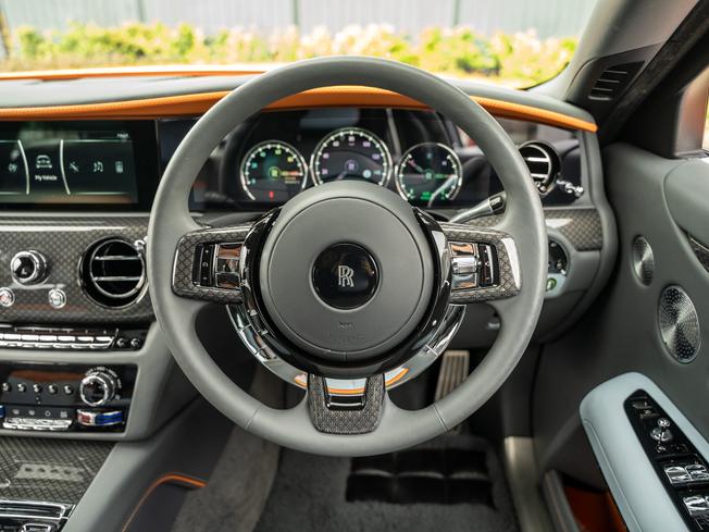 ROLLS-ROYCE Ghost Photo 19