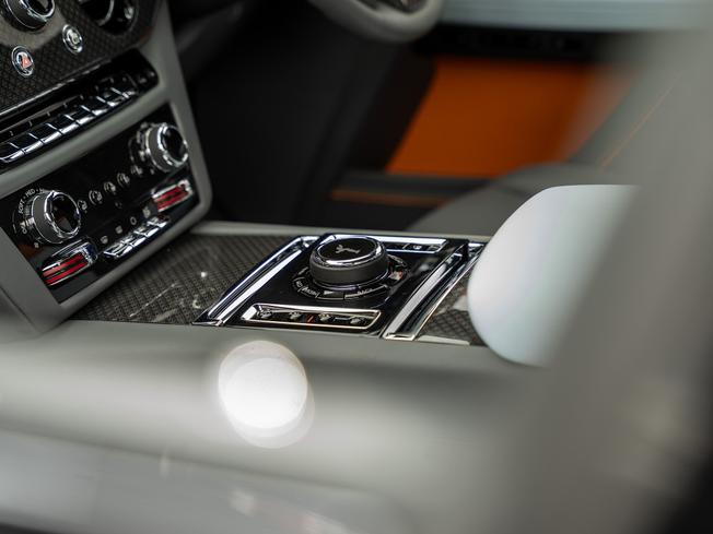 ROLLS-ROYCE Ghost Photo 28