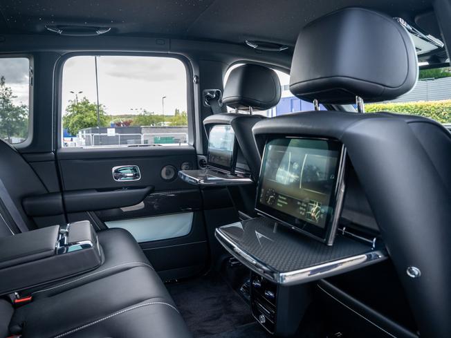 Rolls-Royce Cullinan Photo 11