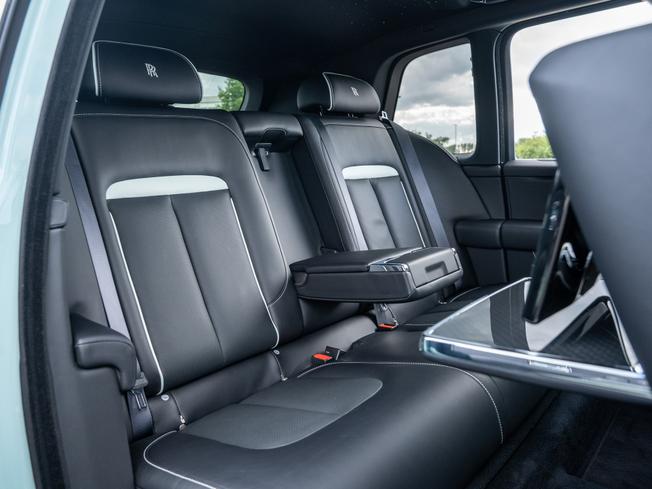 Rolls-Royce Cullinan Photo 12