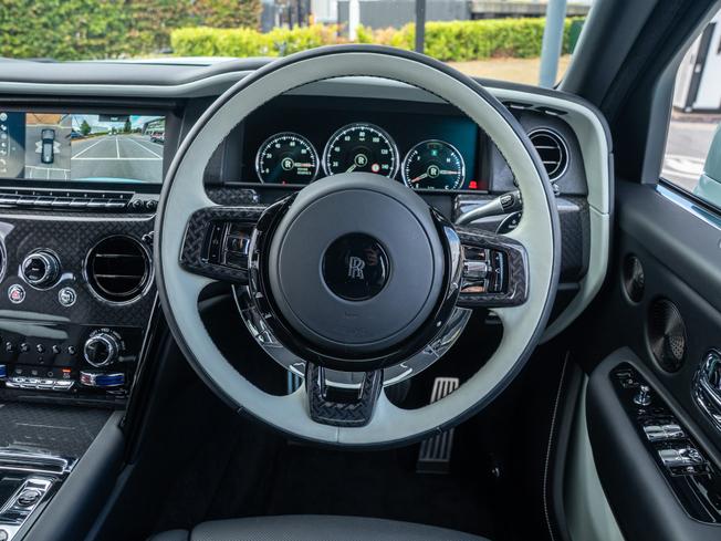Rolls-Royce Cullinan Photo 15