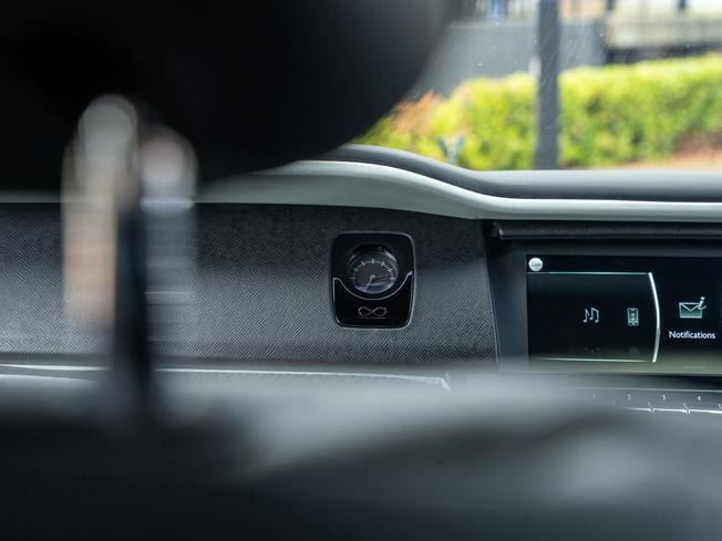 Rolls-Royce Cullinan Photo 16