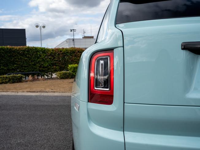 Rolls-Royce Cullinan Photo 33