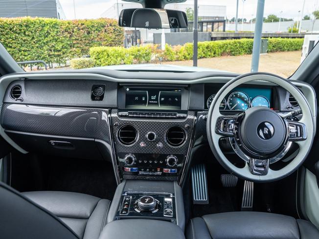 Rolls-Royce Cullinan Photo 4