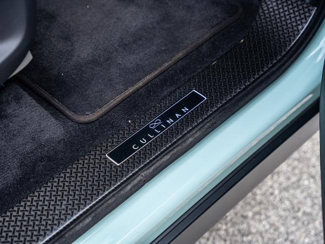 Rolls-Royce Cullinan Photo 45