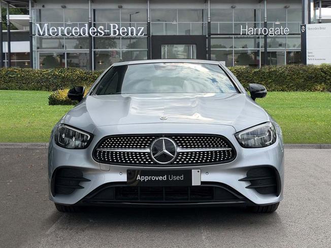MERCEDES-BENZ E Class Photo 15