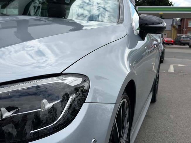 MERCEDES-BENZ E Class Photo 17