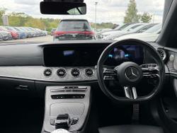 MERCEDES-BENZ E Class Photo 5