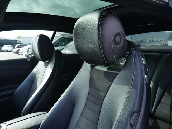 MERCEDES-BENZ E Class Photo 30