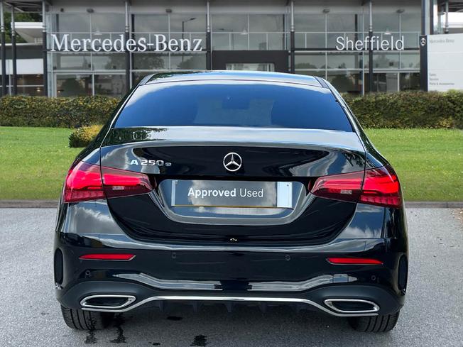 MERCEDES-BENZ A Class Photo 11