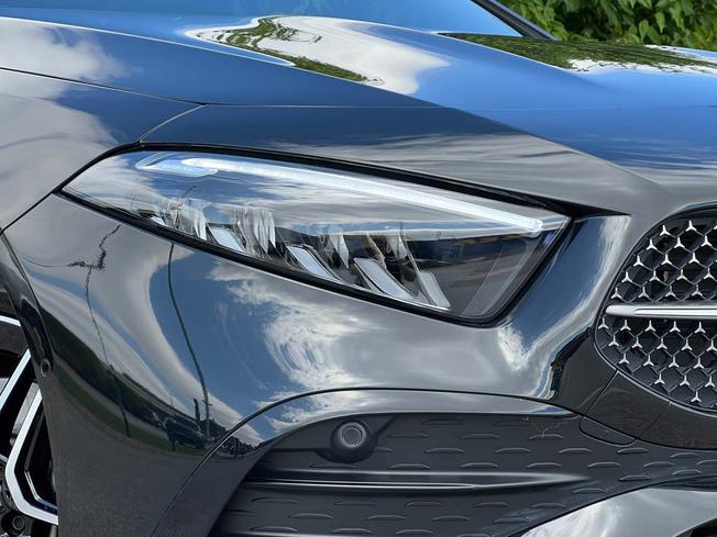 MERCEDES-BENZ A Class Photo 14