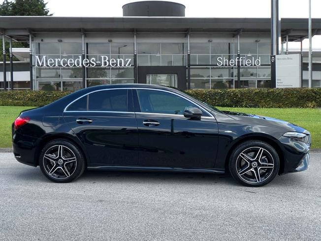 MERCEDES-BENZ A Class Photo 7