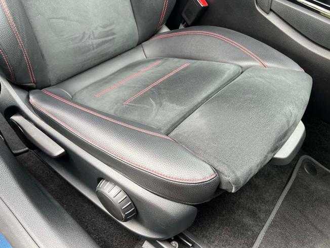 MERCEDES-BENZ Cla Class Photo 37