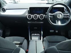 MERCEDES-BENZ GLA Photo 5