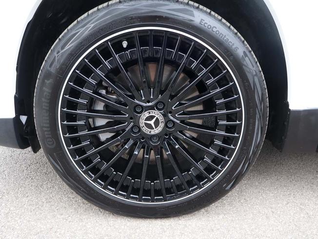 MERCEDES-BENZ Eqa Photo 14
