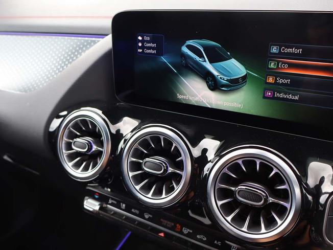 MERCEDES-BENZ Eqa Photo 46