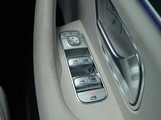 MERCEDES-BENZ Gle Photo 16