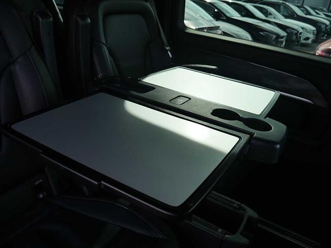 MERCEDES-BENZ Eqv Photo 35
