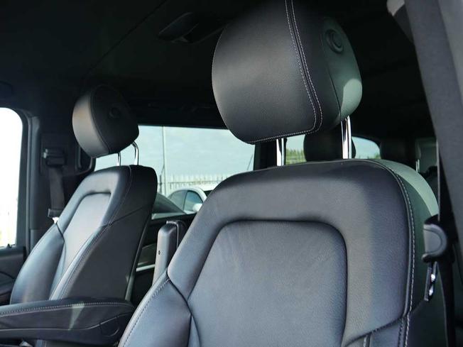 MERCEDES-BENZ Eqv Photo 45