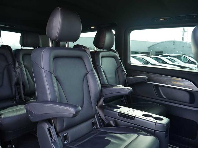 MERCEDES-BENZ Eqv Photo 8
