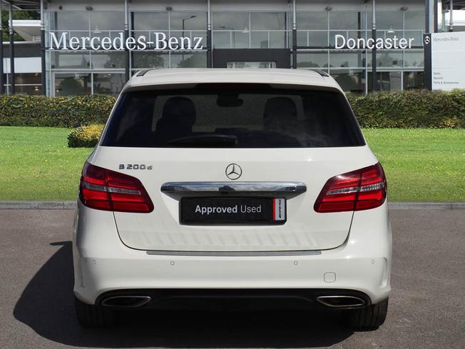 MERCEDES-BENZ B Class Photo 11