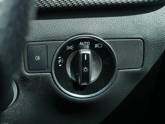 MERCEDES-BENZ B Class Photo 15