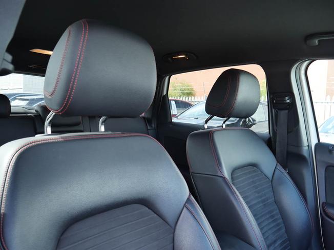 MERCEDES-BENZ B Class Photo 30